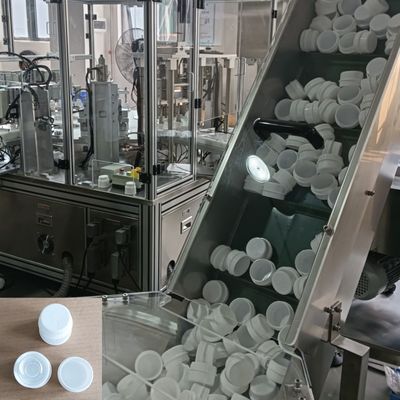 High Accuracy and Qualified Rate Achieved with Servo Motor  Laundry Detergent Bottle Cap Automatic Cap Screwing Machine