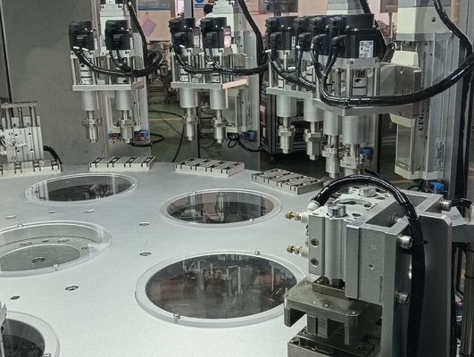 좋은 가격 플립 톱 캡 어셈블리 머신 AC380V 매일 필요 생산을 위한 자동 온라인으로