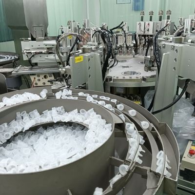 좋은 가격 안정적 압력 및 보증 된 캡과 세르보 연결 바드 구조 시스템 의료 투여 병 캡 조립 기계 온라인으로